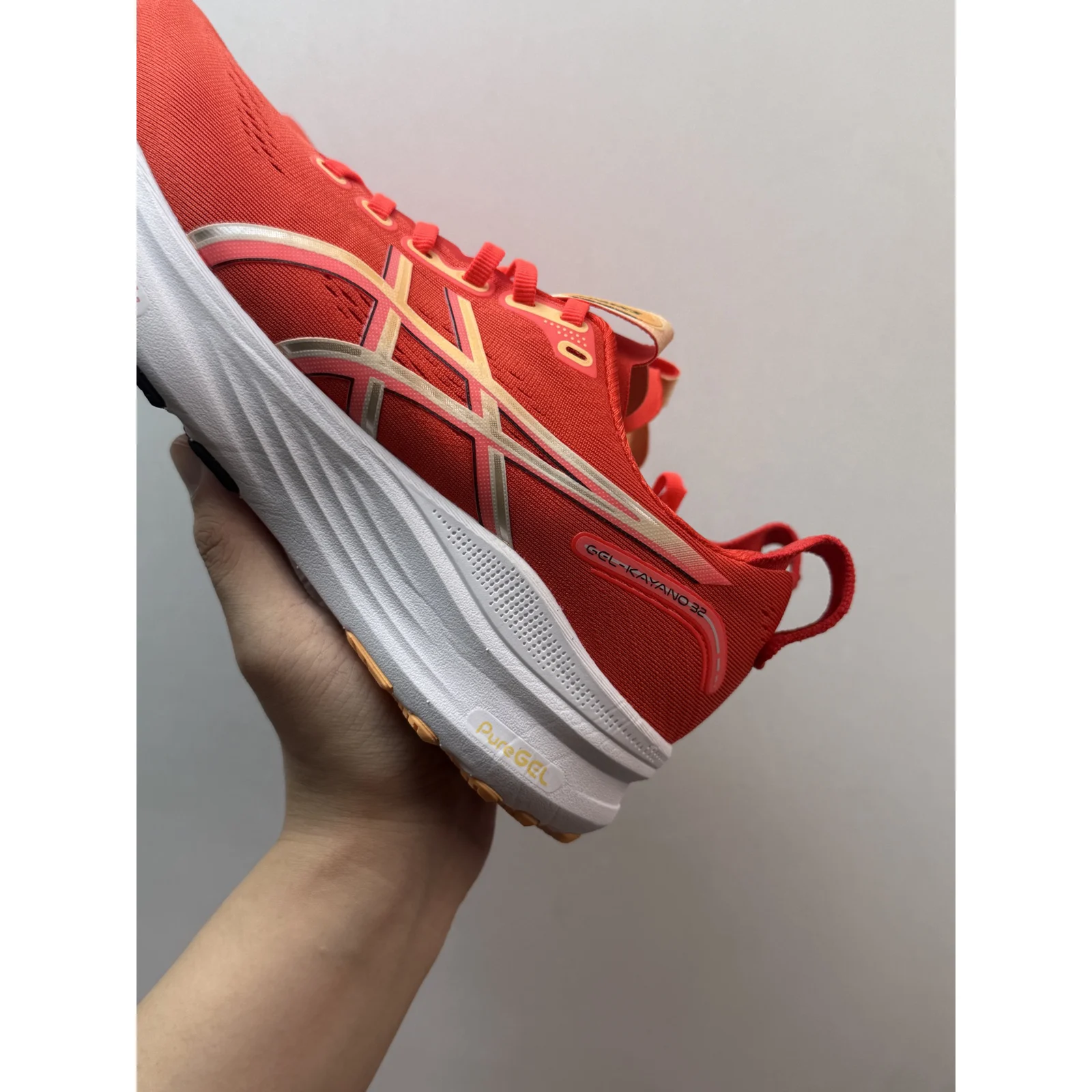 ASICS GEL-KAYANO 32 Flash Red / Beet Juice · 1011C052-600