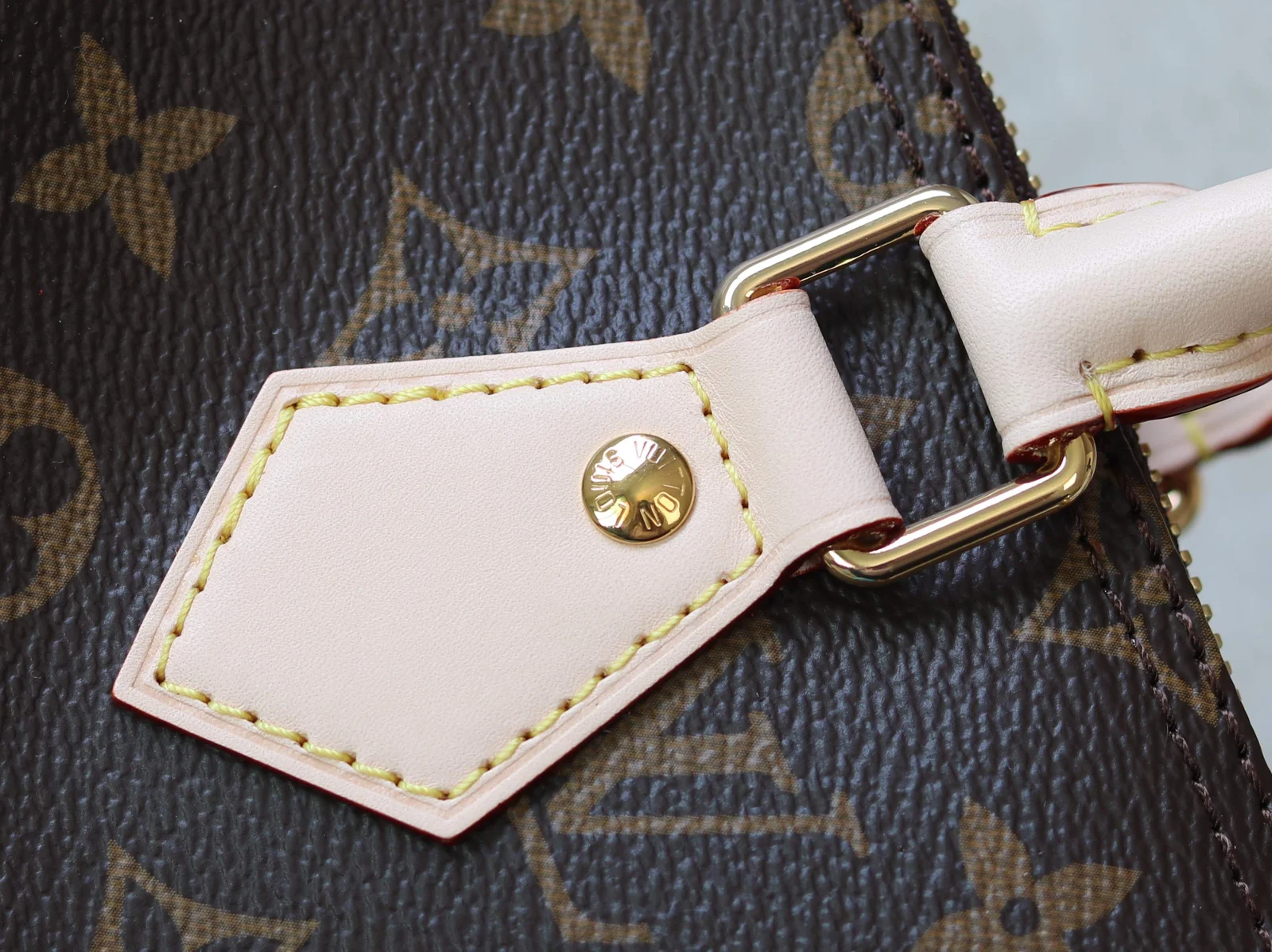 Louis Vuitton Speedy Bandoulière 35 Monogram Monogram · M46981