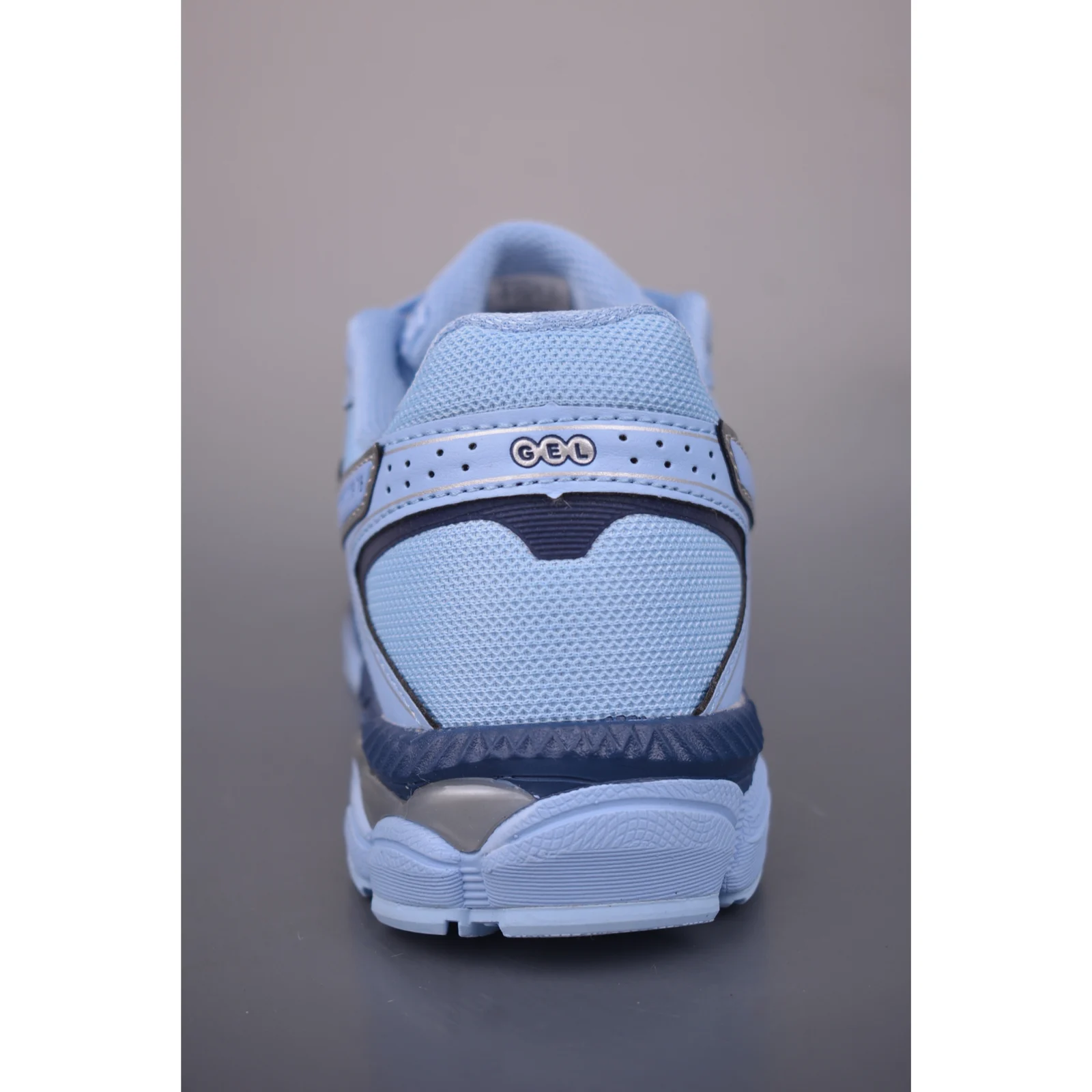 ASICS GEL-CUMULUS 16 Stone Wash / Independence Blue · 1203A733-400