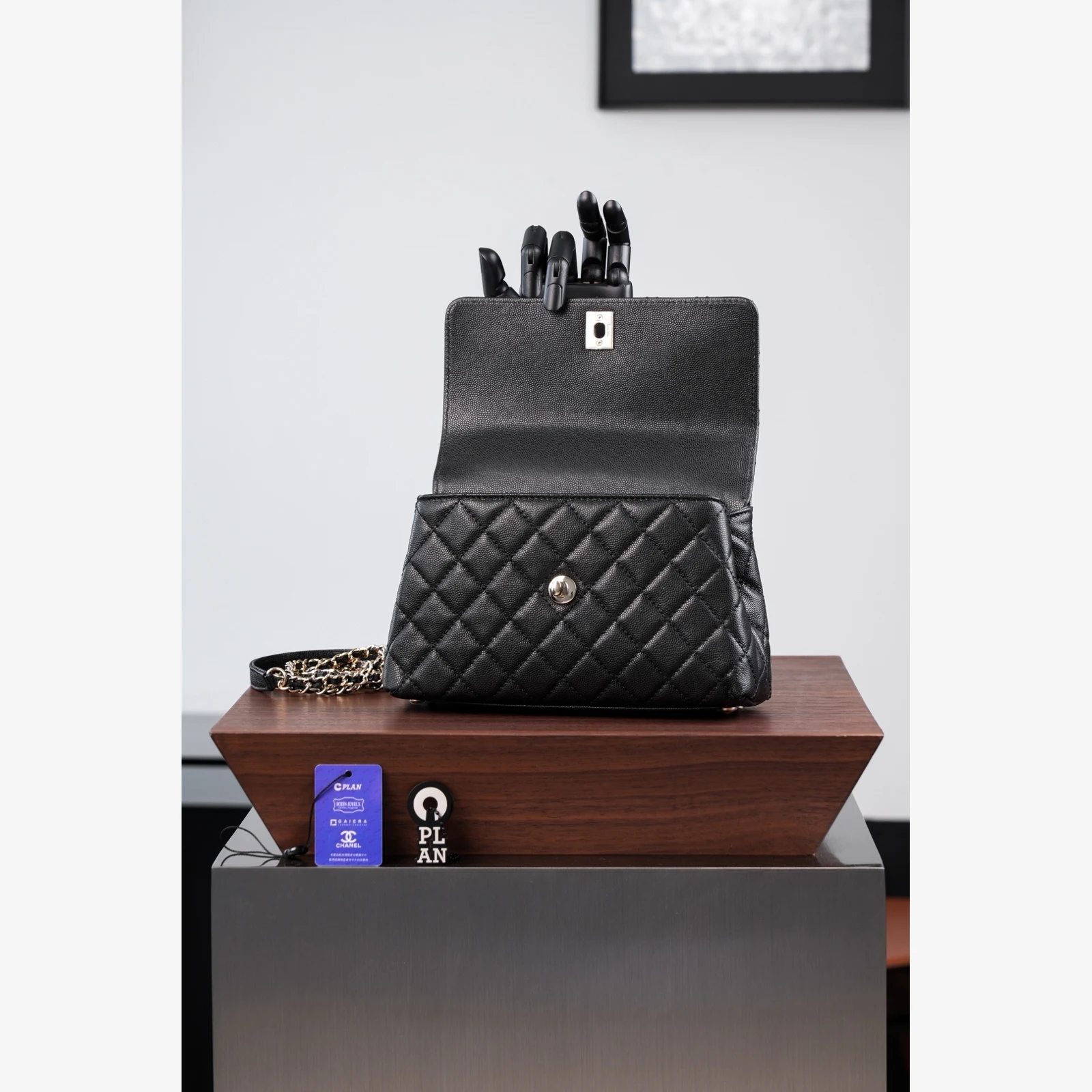 Chanel Flap Bag with Top Handle A92990 · Black Grained Calfskin — image 4