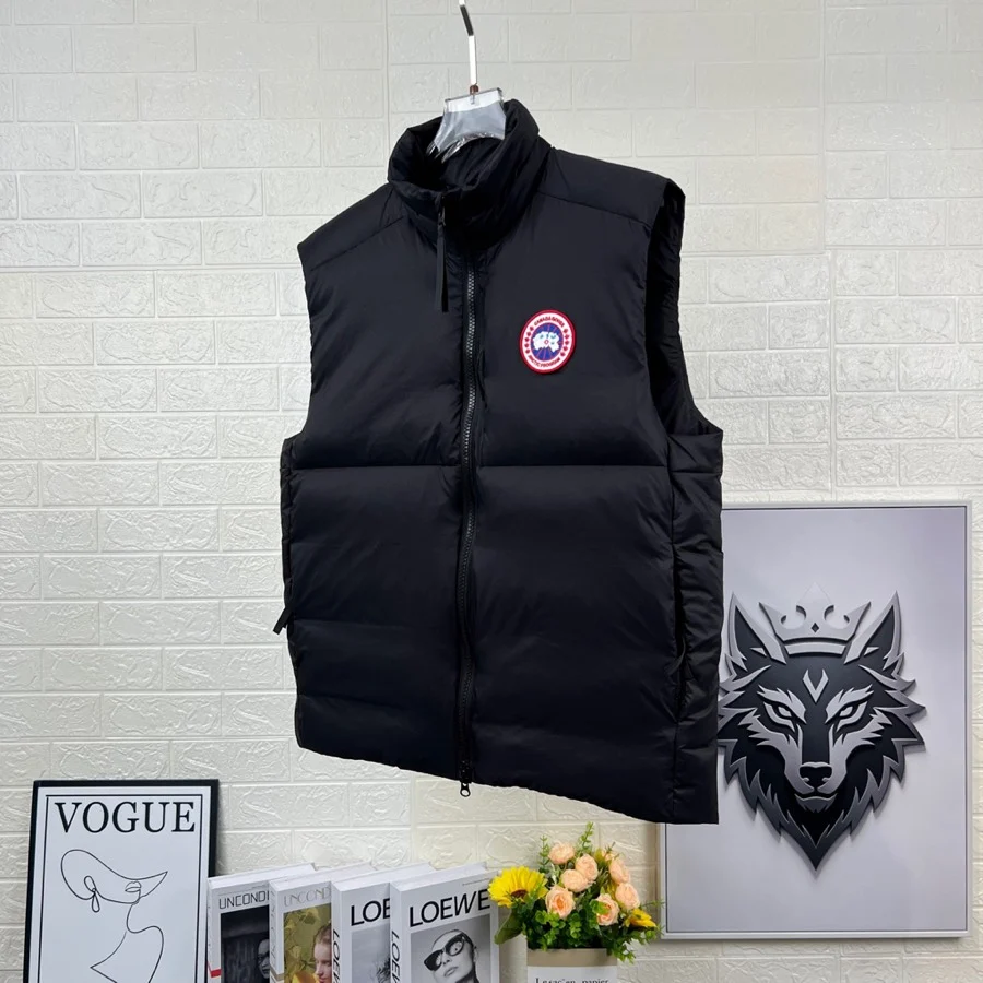 Canada Goose Men's Lodge Vest Black / Classic Disc · 4160M-9061