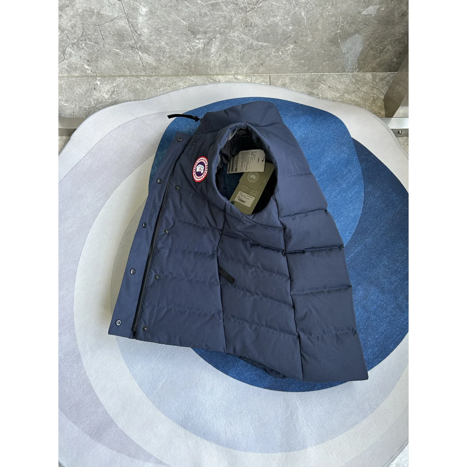 Canada Goose Women's Freestyle Vest Atlantic Navy / Classic Disc · 2836L-63