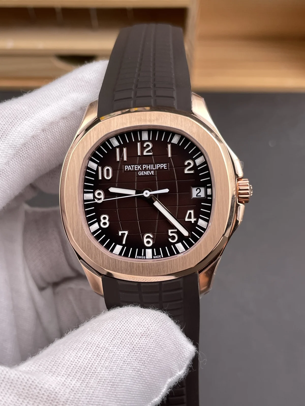 Patek Philippe Aquanaut 5167R-001 Brown Dial Watch — image 3