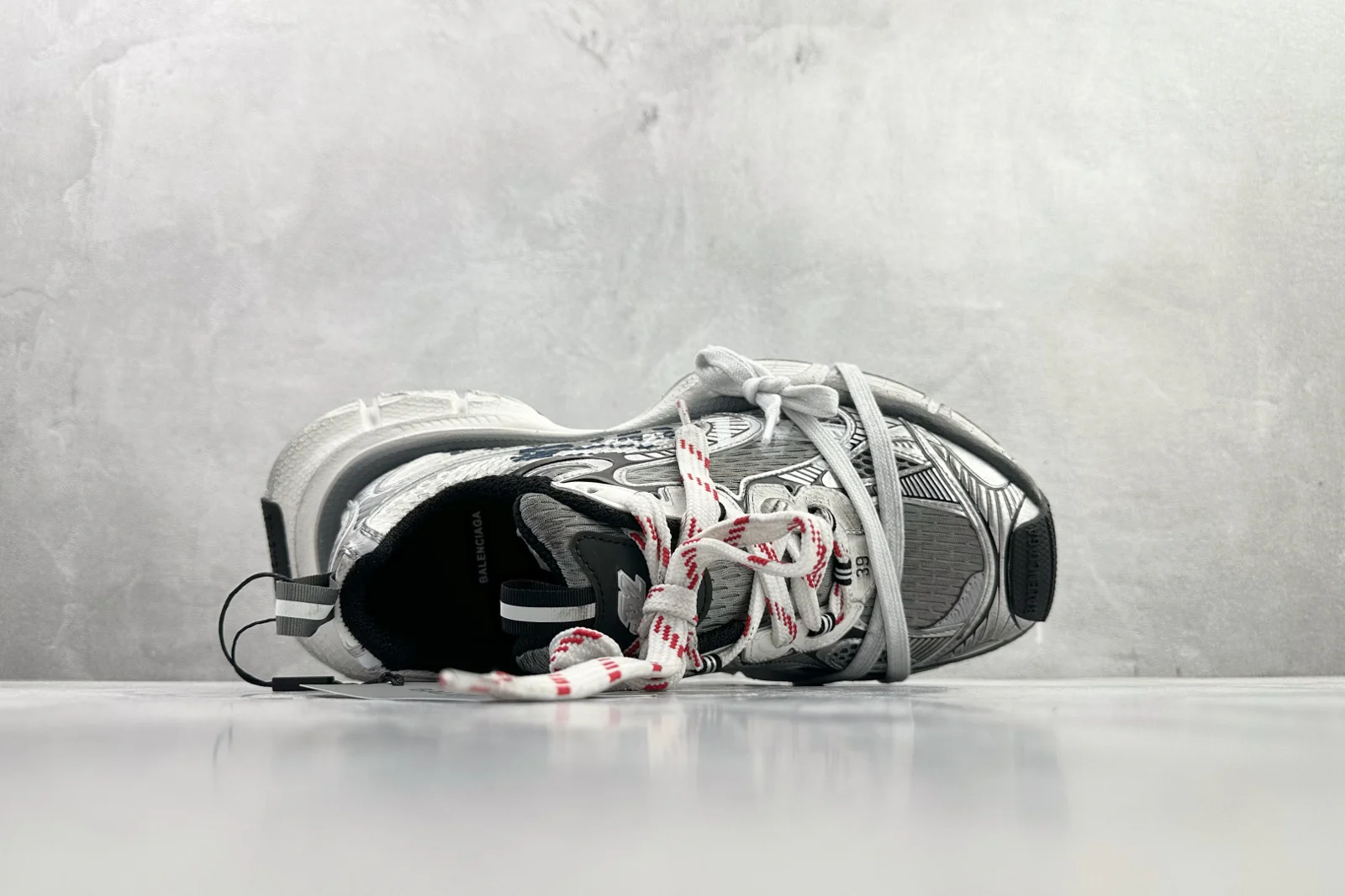 Balenciaga 3XL Split Logo Sneaker White / Navy / Grey · 840090W3XSG9239