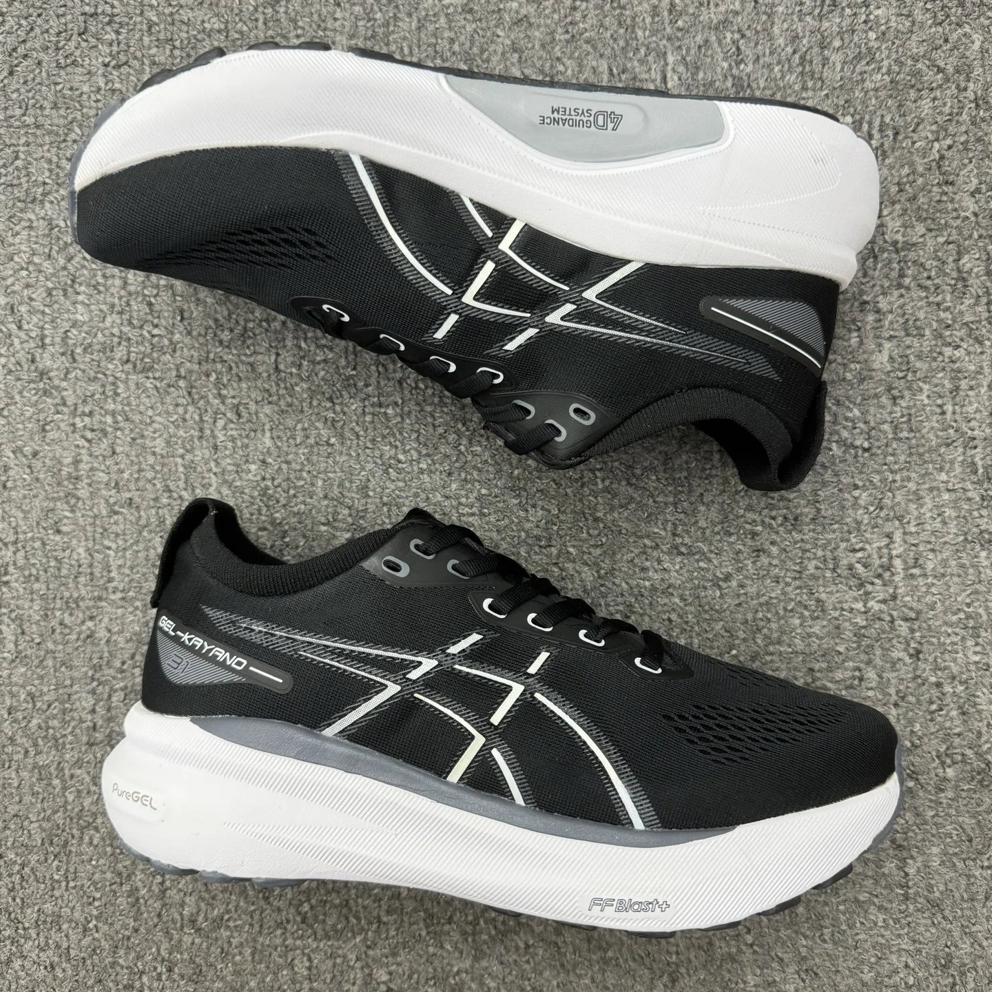 ASICS GEL-KAYANO 31 Black / White · 1011B867-002