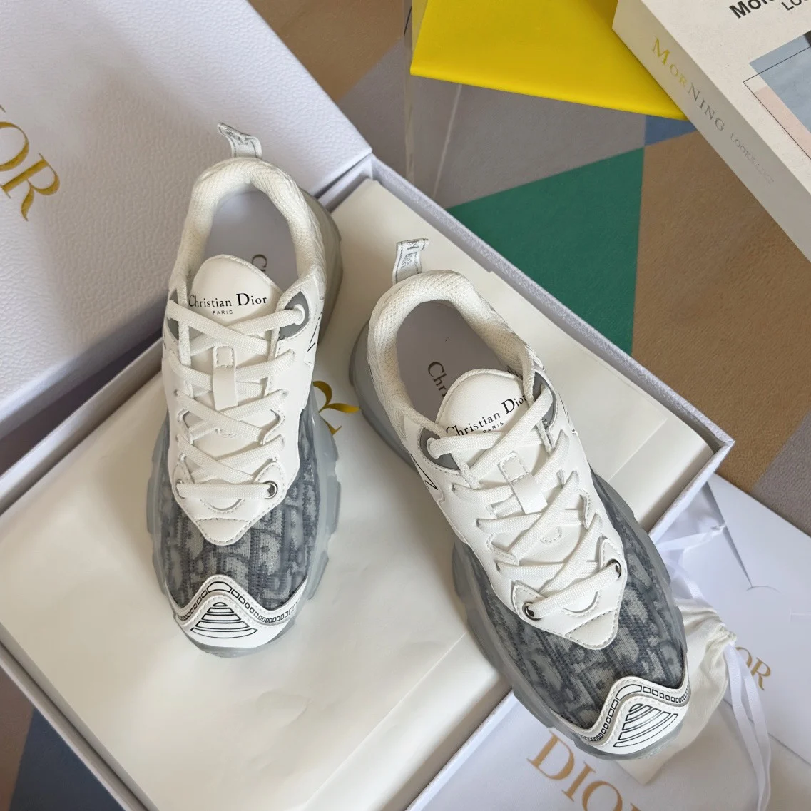 Dior Vibe Sneaker Gray Dior Oblique · KCK365OBU_S47W