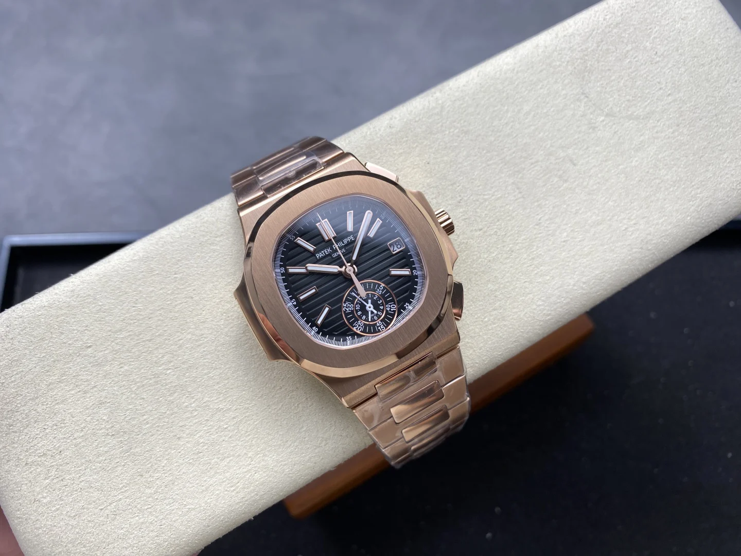 Patek Philippe Nautilus 5980/1R-001 Black Dial Watch — image 4