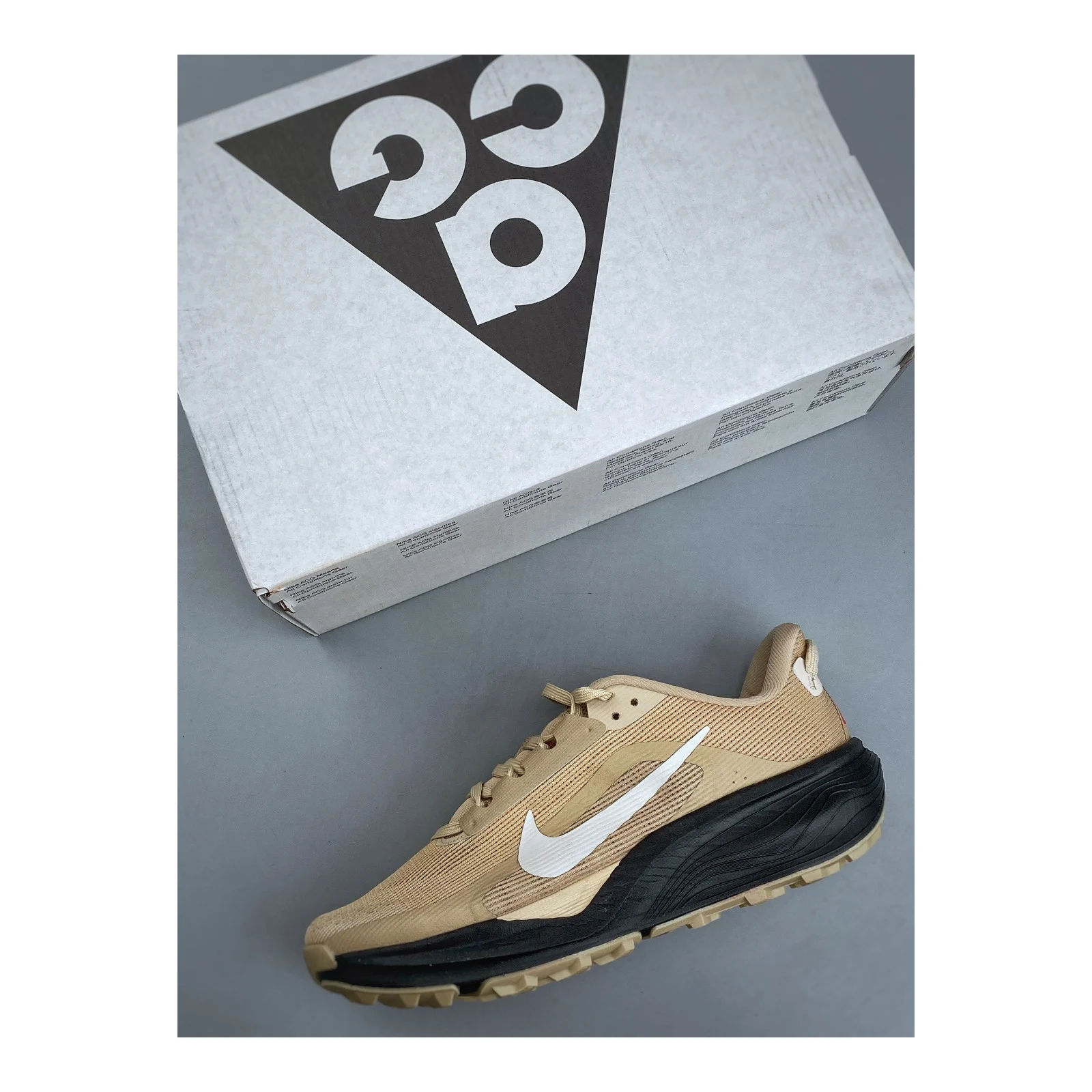 Nike ACG Pegasus Trail Linen / Black / Light Crimson / Light Orewood Brown · HV8116-203