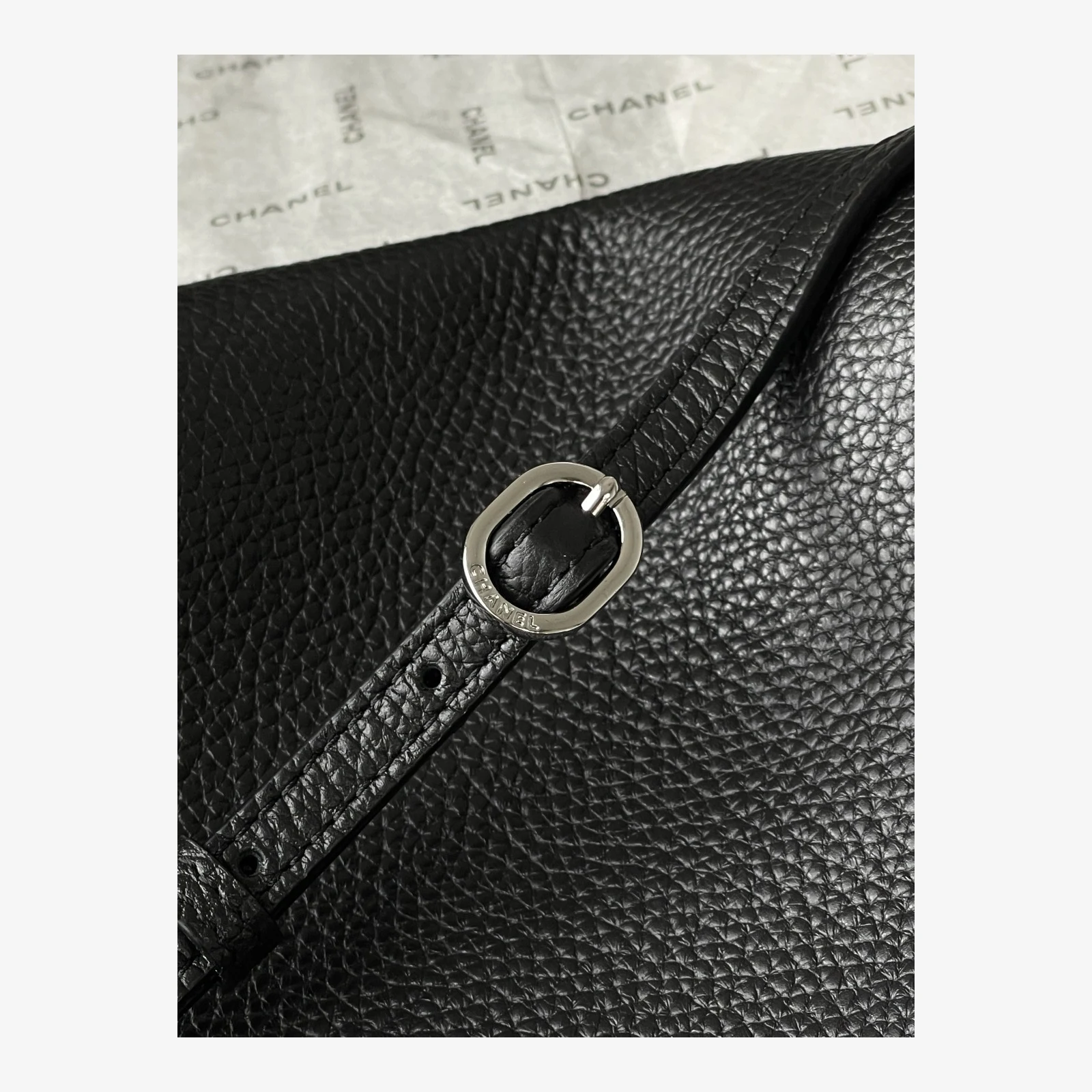 Chanel Maxi Flap Bag AS6231 · Black Grained Calfskin — image 7