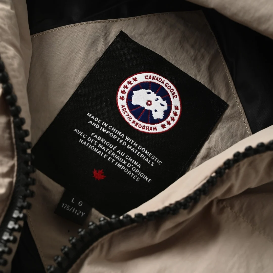 Canada Goose Men's Crofton EnduraLuxe Puffer Limestone / Black Disc · 2282MB-9432