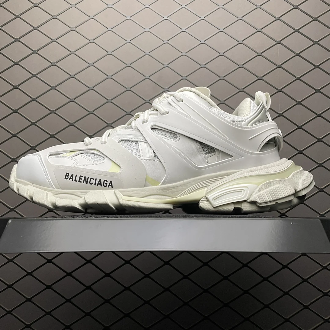 Balenciaga Track Sneaker White · 542023W1GB19000