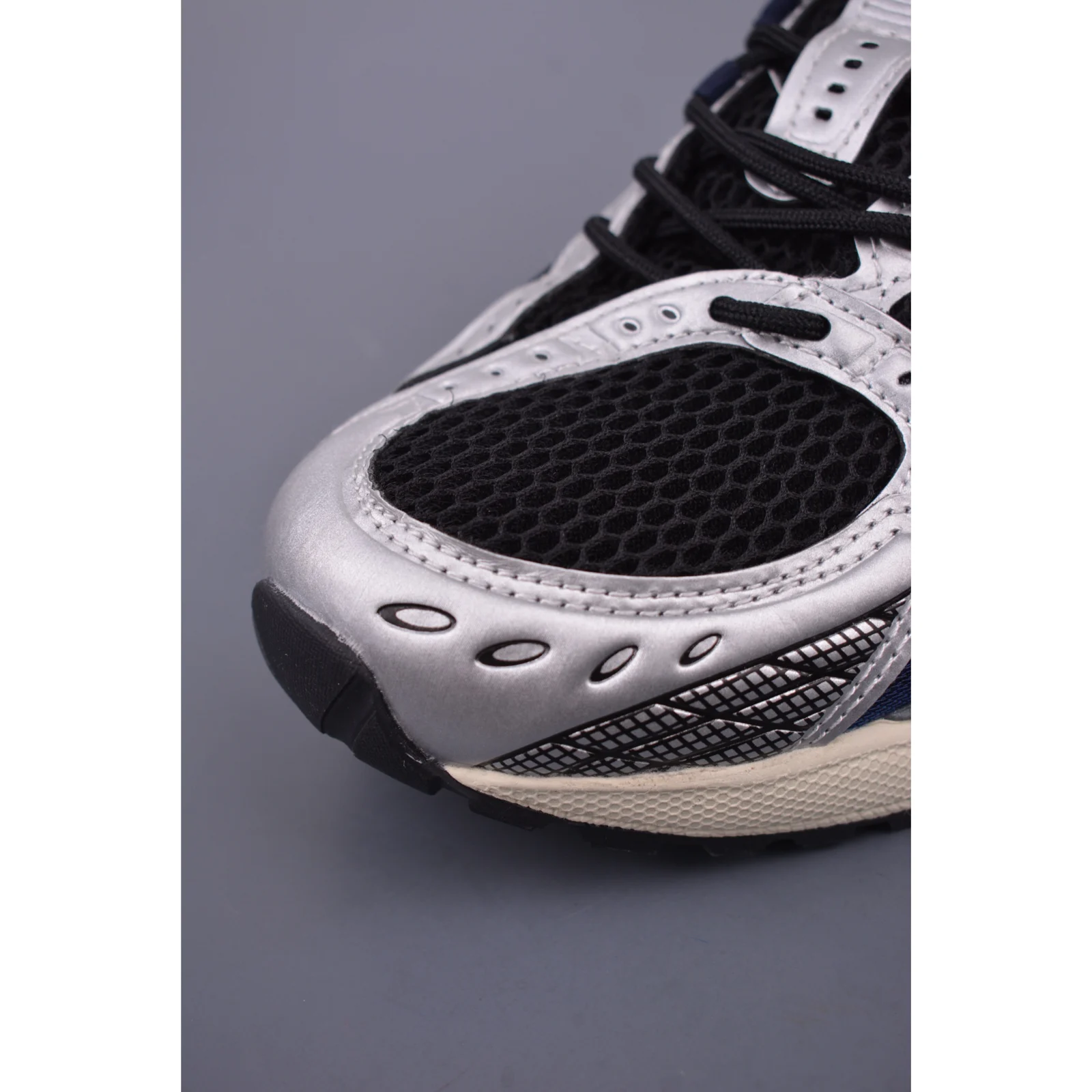 ASICS GEL-NIMBUS 10.1 Black / Midnight · 1203A543-003
