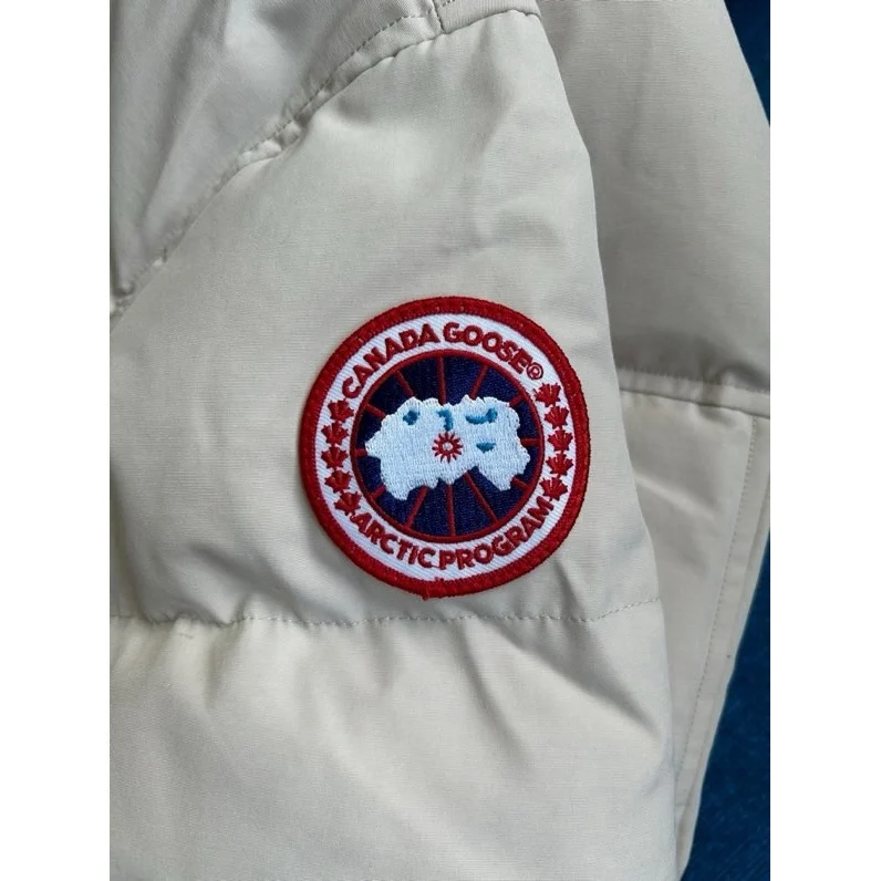 Canada Goose MacMillan Parka Limestone / Classic Disc · 2080M-9432
