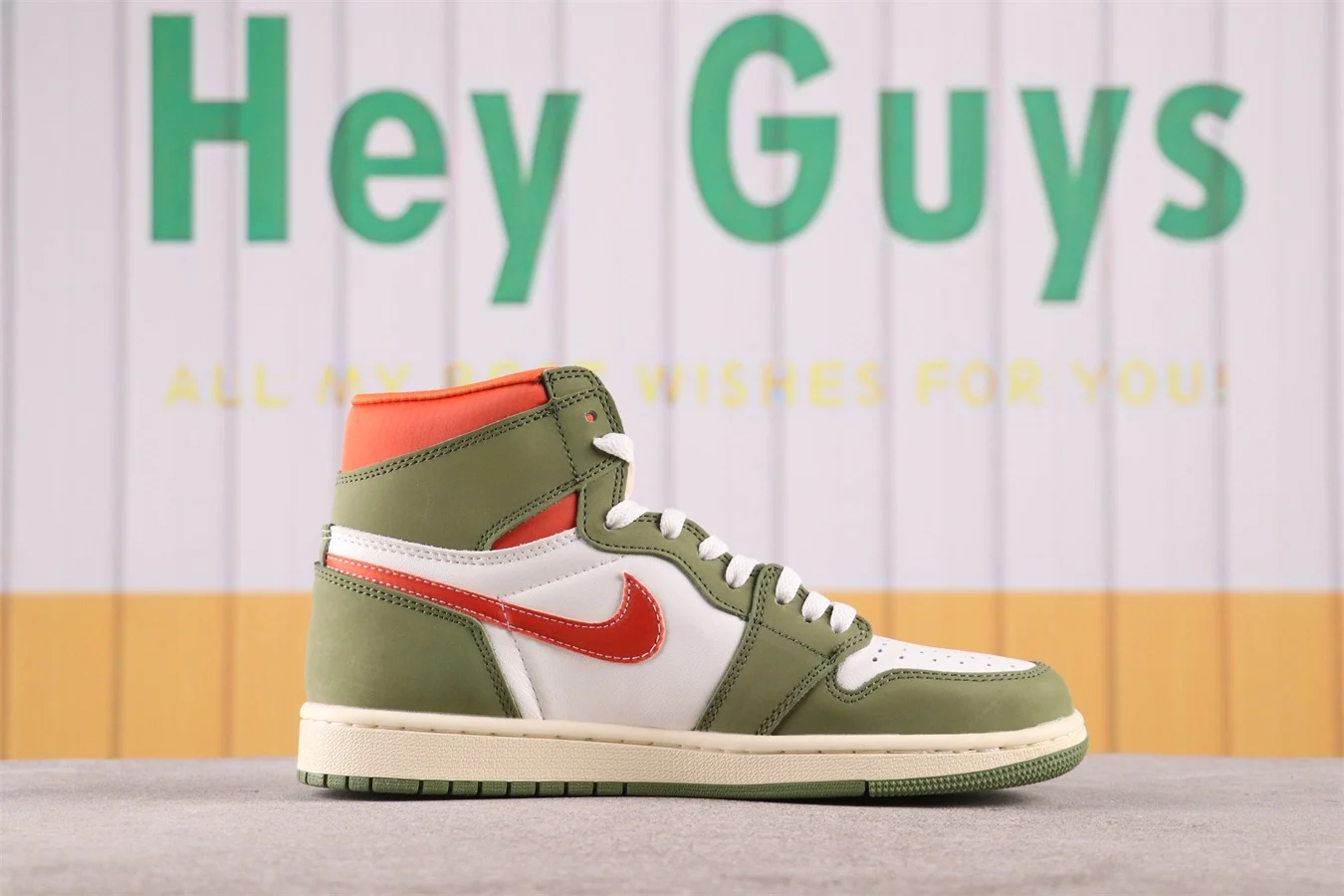 Air Jordan 1 High OG Craft "Celadon" FB9934-300 Sneakers
