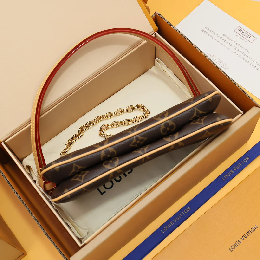 Louis Vuitton Pochette Liv Monogram Monogram · M83008