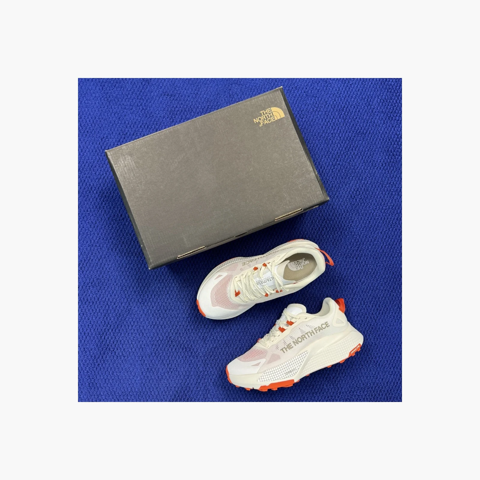The North Face Men’s Altamesa 500 V2 TNF White/Lava Red · NF0A8DAJ-L5I