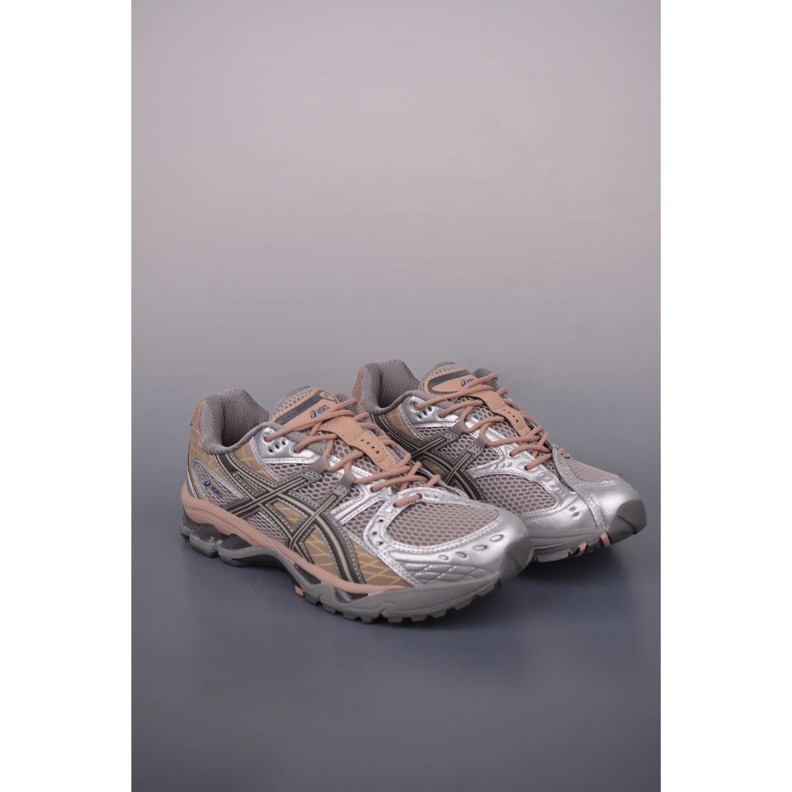 ASICS GEL-NIMBUS 10.1 Moonrock / Truffle Grey · 1203A543-250