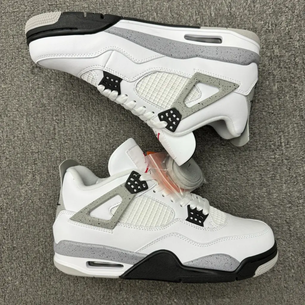 Air Jordan 4 White Cement