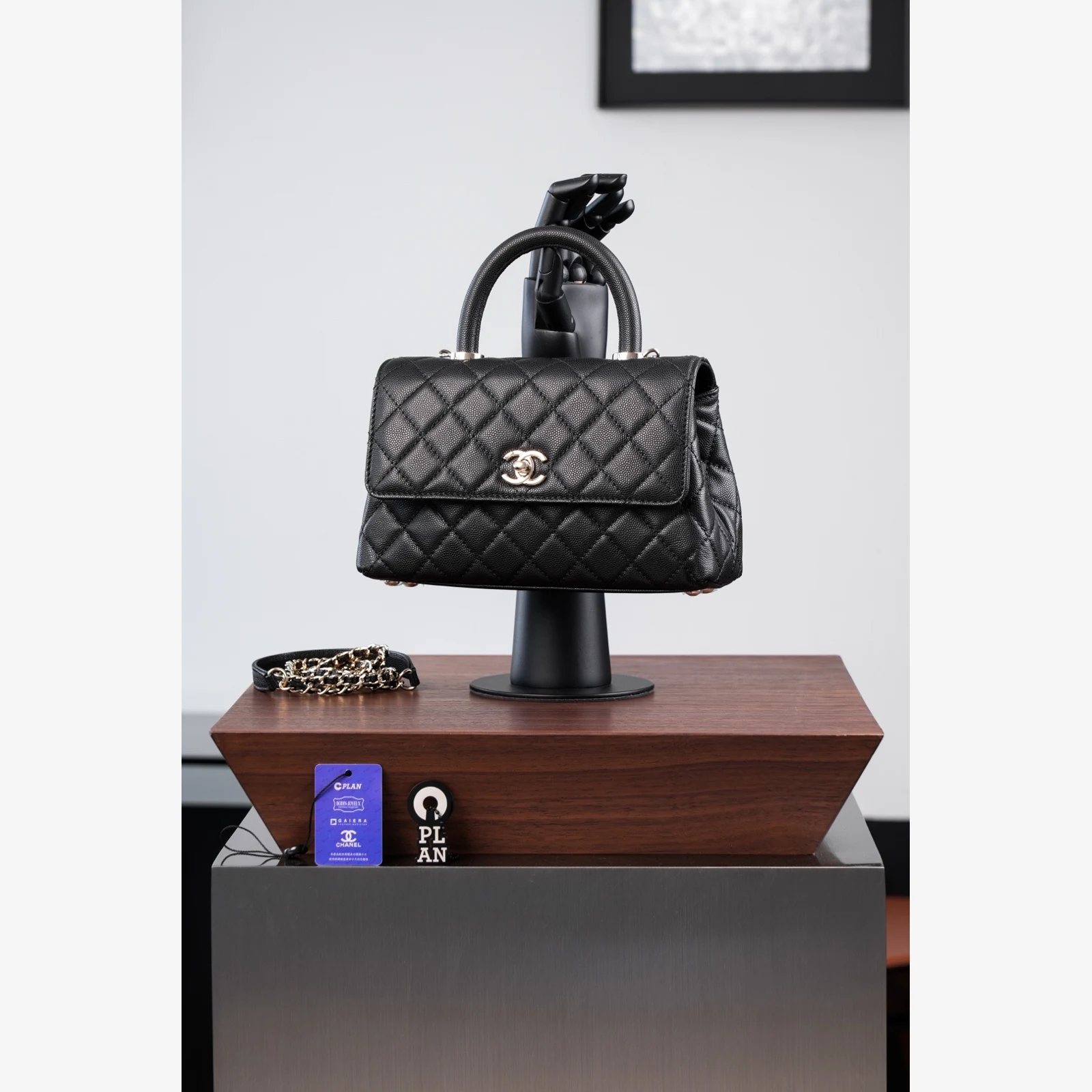 Chanel Flap Bag with Top Handle A92990 · Black Grained Calfskin — image 5