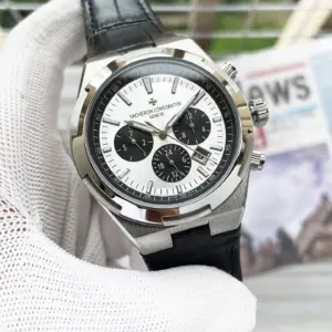 Vacheron Constantin Overseas Chronograph 5520V Watch — image 3