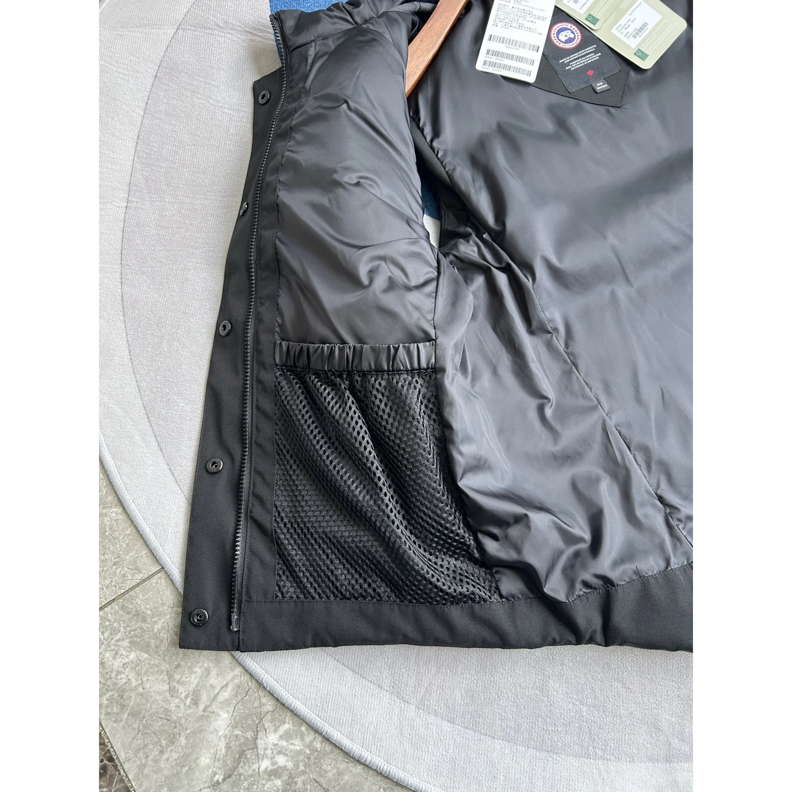 Canada Goose Women's Freestyle Vest Black / Classic Disc · 2836L-61