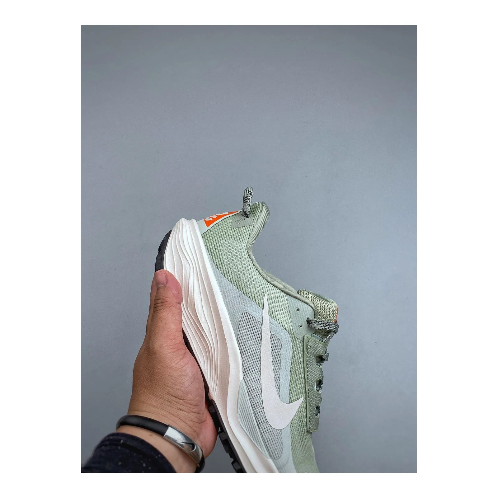 Nike ACG Pegasus Trail Jade Horizon / Light Silver / Safety Orange / Phantom · HV8116-310