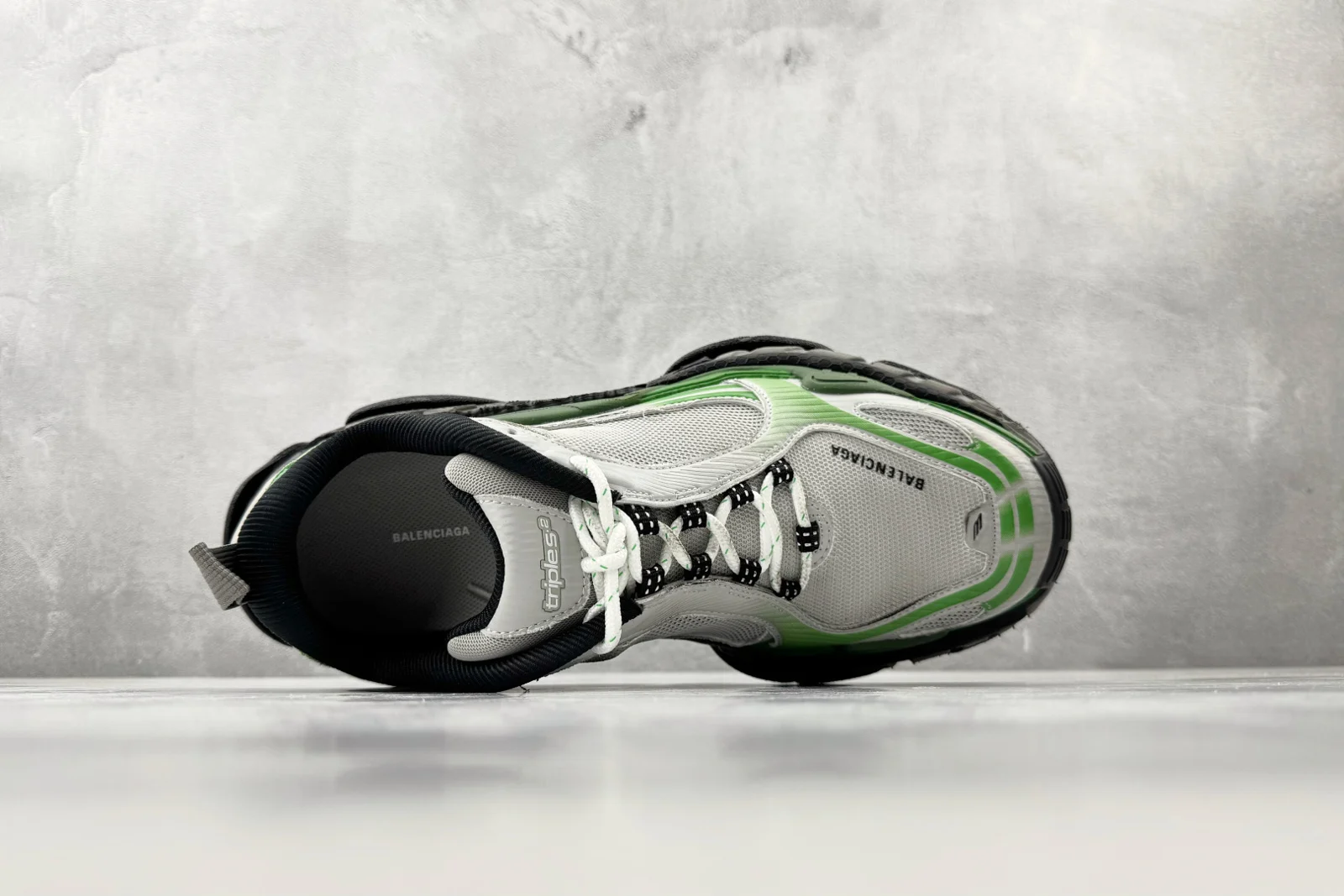Balenciaga Triple S.2 Grey / Green · 865849WTRS21133