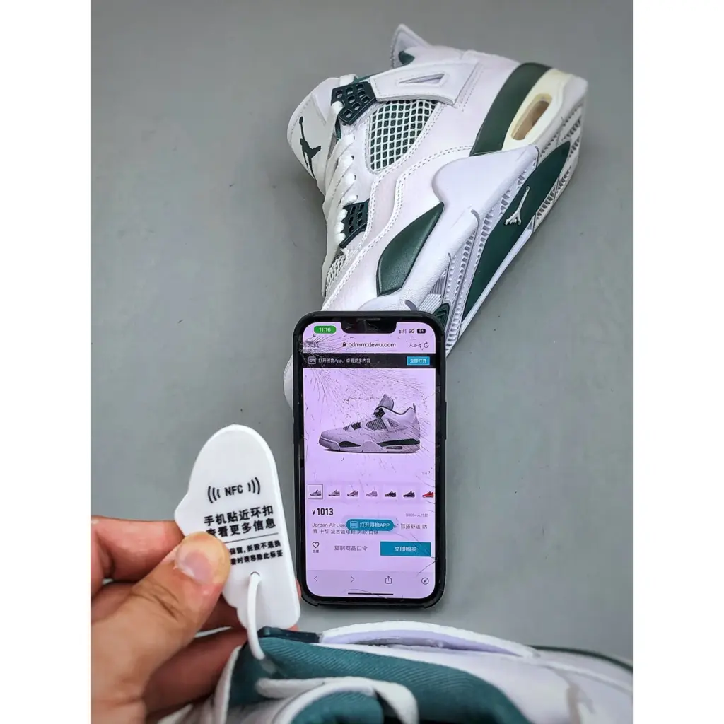 Air Jordan 4 Oxidised Green