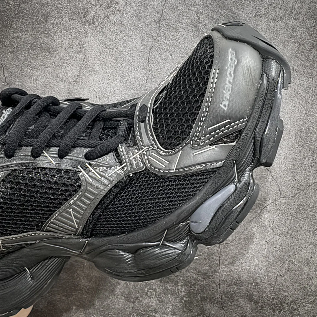 Balenciaga Stapler Sneaker Black · 803681W3ST41000