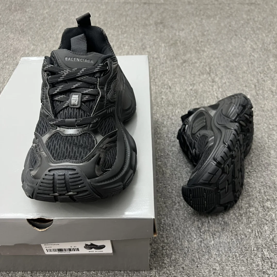 Balenciaga 10XL Sneaker Black · 792779W2MV21000