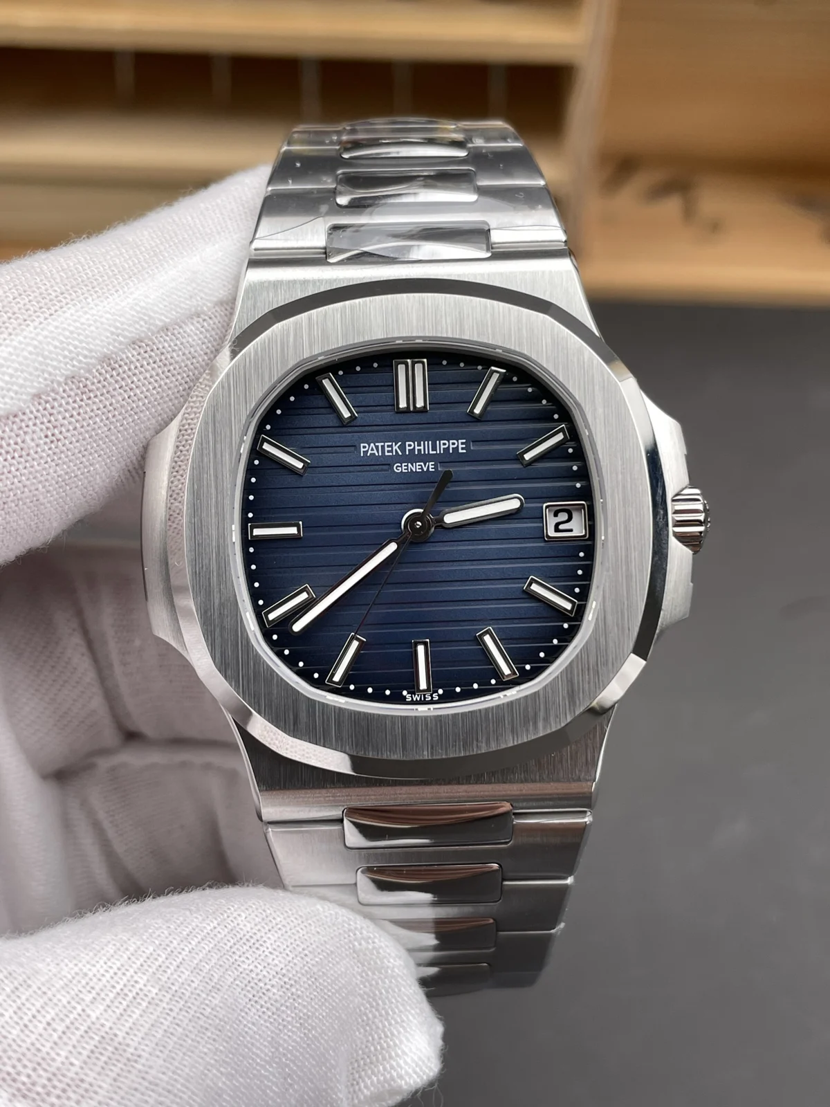 Patek Philippe Nautilus 5811/1G-001 Blue Dial Watch — image 3