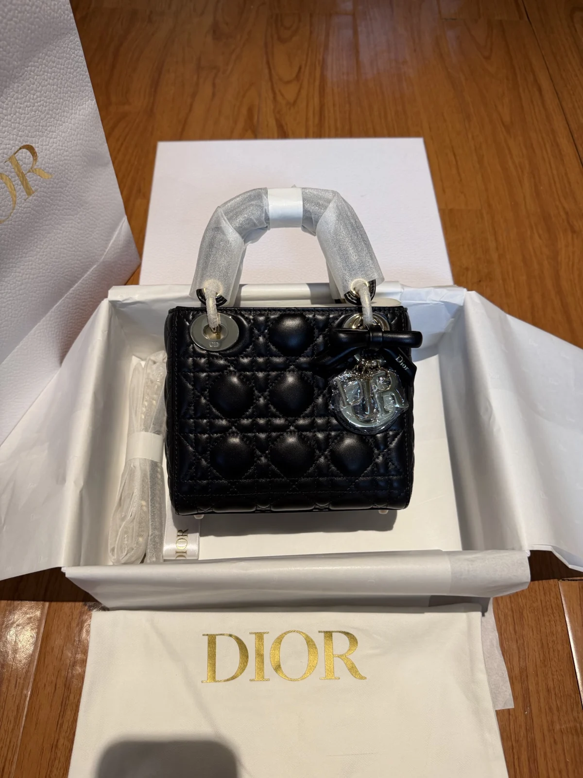 Mini Lady Dior Bag Black Cannage Lambskin · M0505ONGE_M900