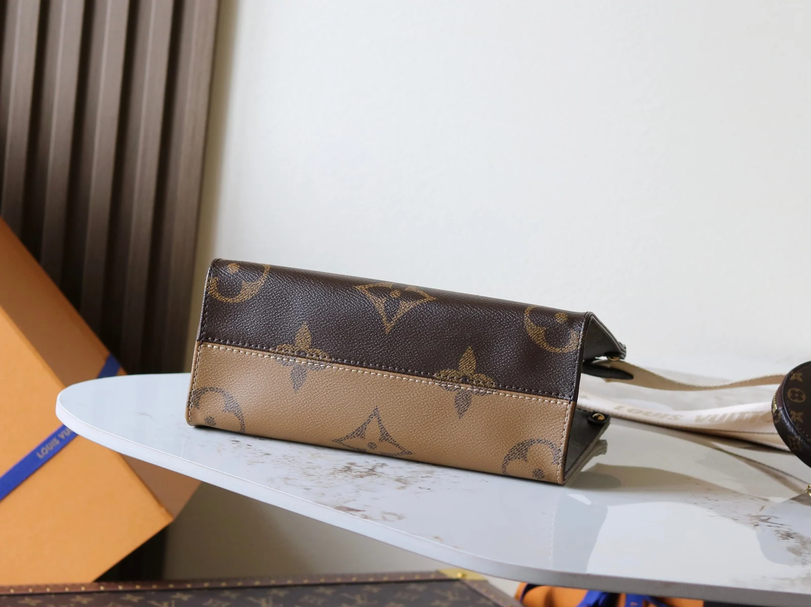 Louis Vuitton OnTheGo PM Monogram and Monogram Reverse Monogram / Monogram Reverse · M46373