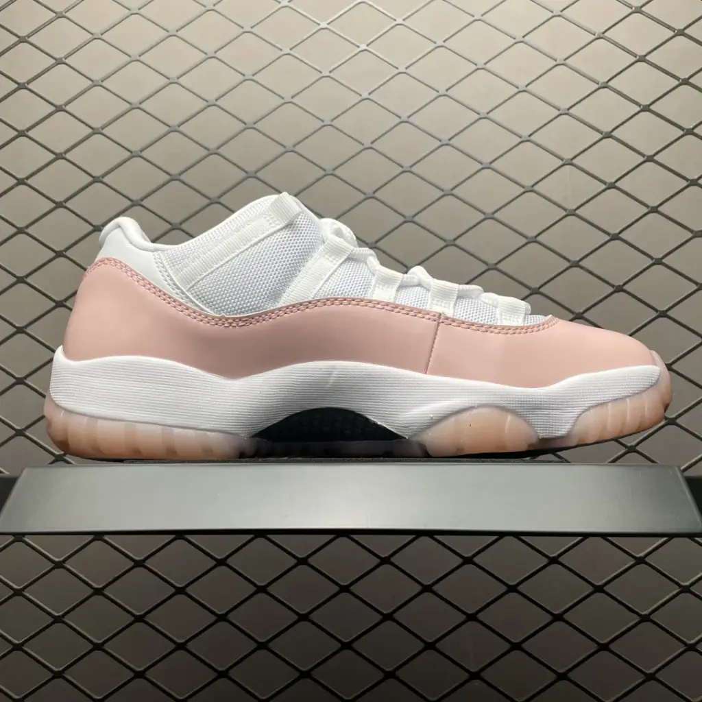 Air Jordan 11 Legend Pink