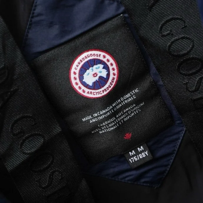 Canada Goose Men's Lawrence Puffer Jacket Atlantic Navy / Classic Disc · 2802M-63