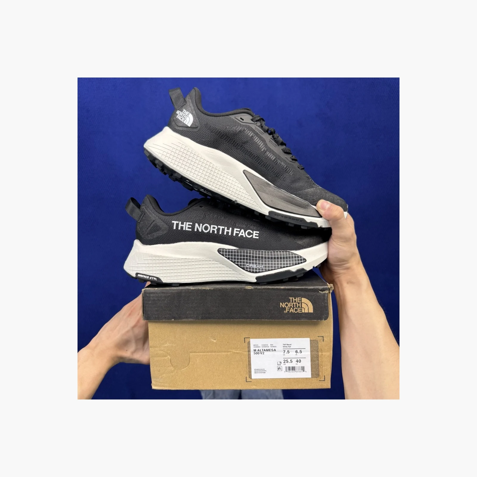 The North Face Men’s Altamesa 500 V2 TNF Black/White Ash · NF0A8DAJ-KY4