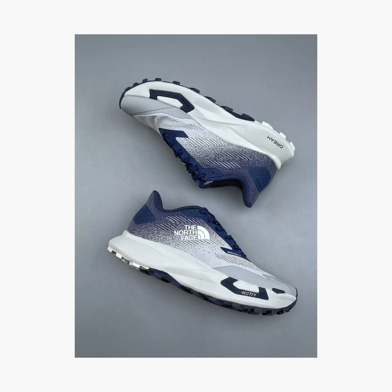 The North Face Men’s VECTIV Enduris 4 Bold Blue/Canal Blue · NF0A8AEP-81