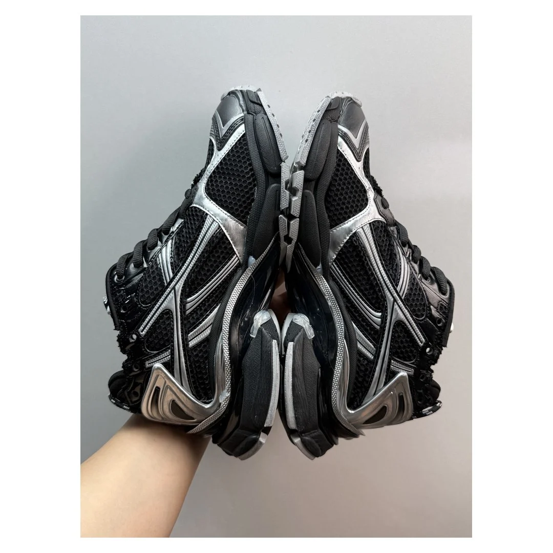 Balenciaga Runner Sneaker Black/Silver · 772774W3RMU1100