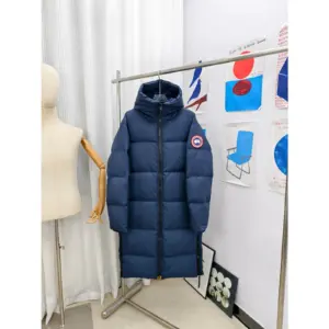 Canada Goose Men's Lawrence Long Puffer Atlantic Navy / Classic Disc · 2800M-63