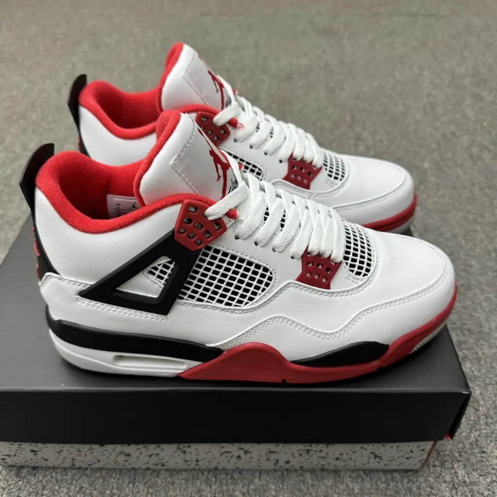 Air Jordan 4 Fire Red