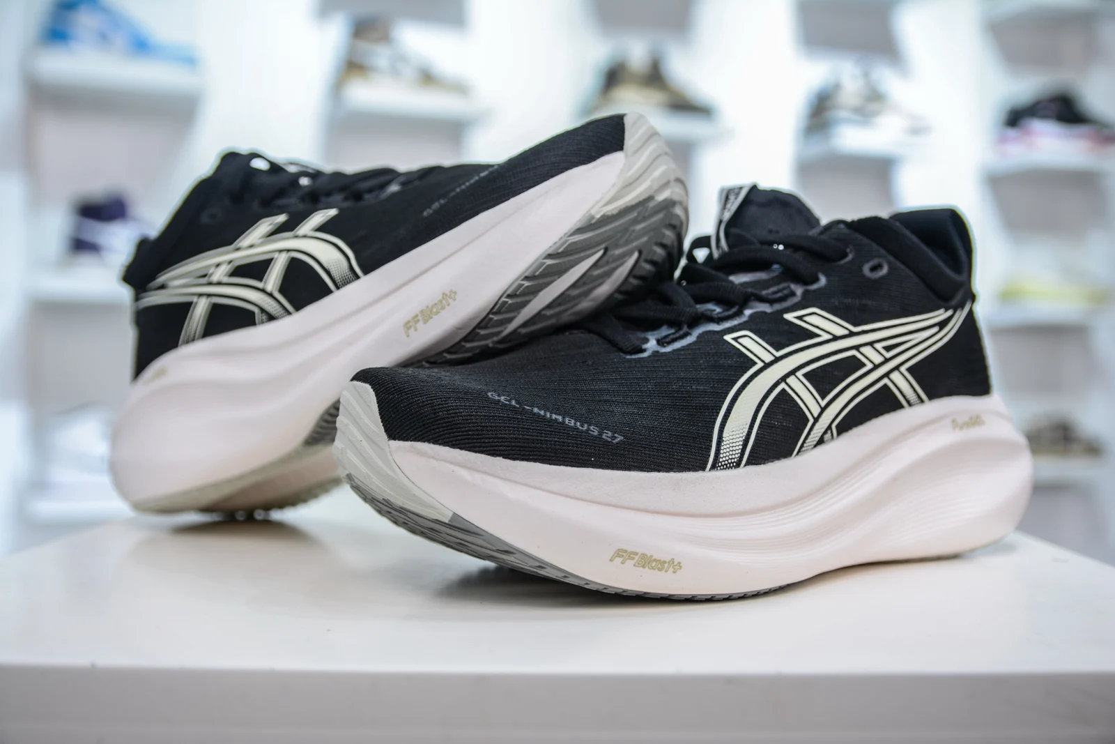 ASICS GEL-NIMBUS 27 Black / Lake Grey · 1011B958-002