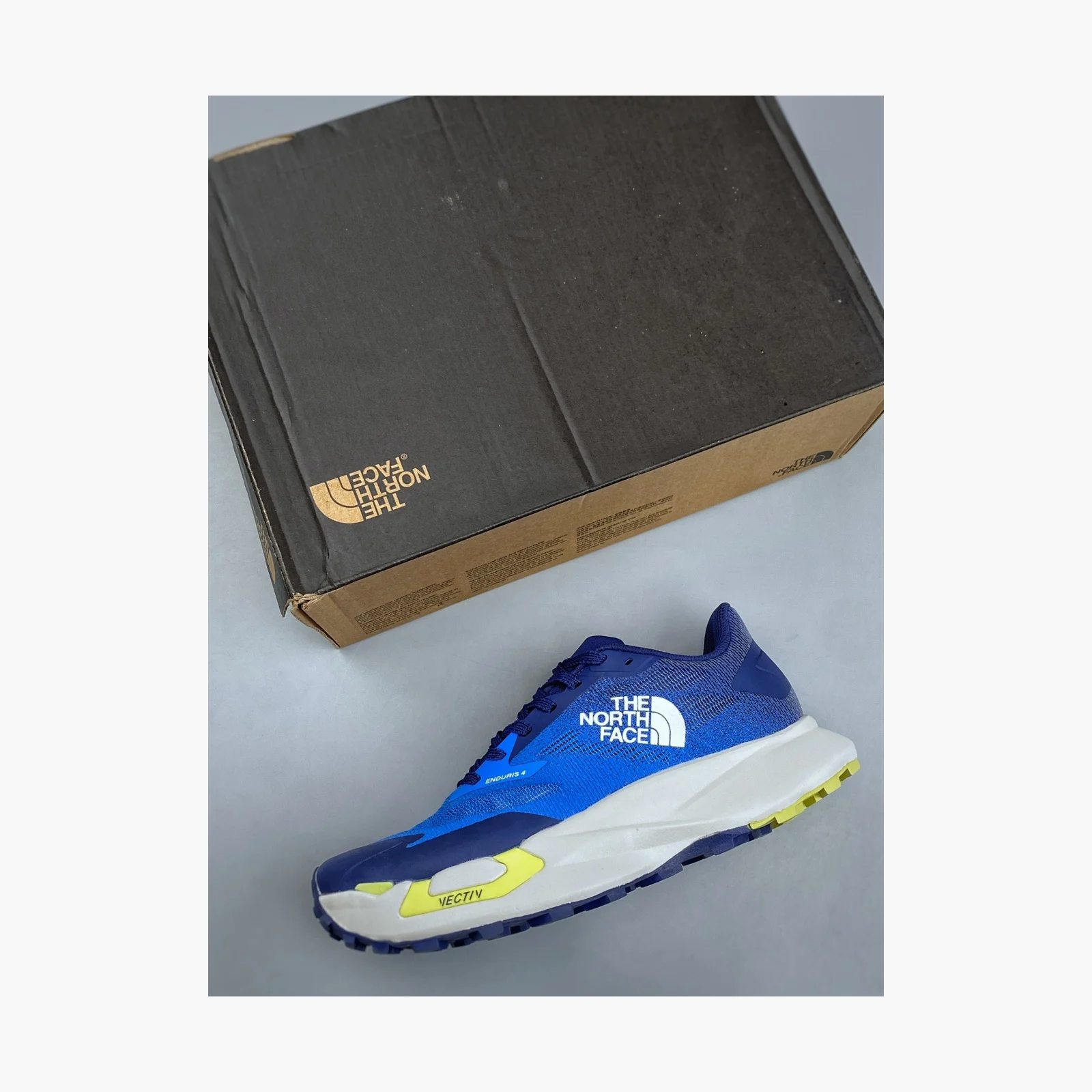 The North Face Men’s VECTIV Enduris 4 Dimmed Algae/Eagle Blue · NF0A8AEP-CIY