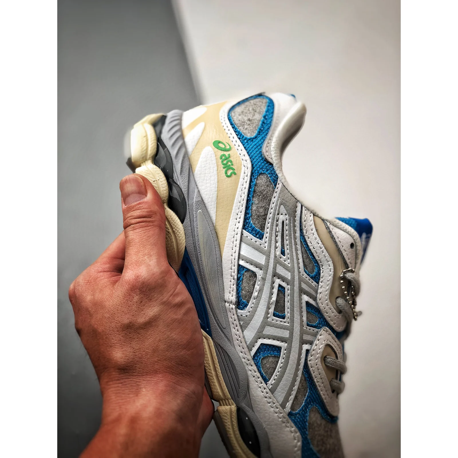 ASICS GEL-NYC White / Dolphin Blue · 1203A281-100