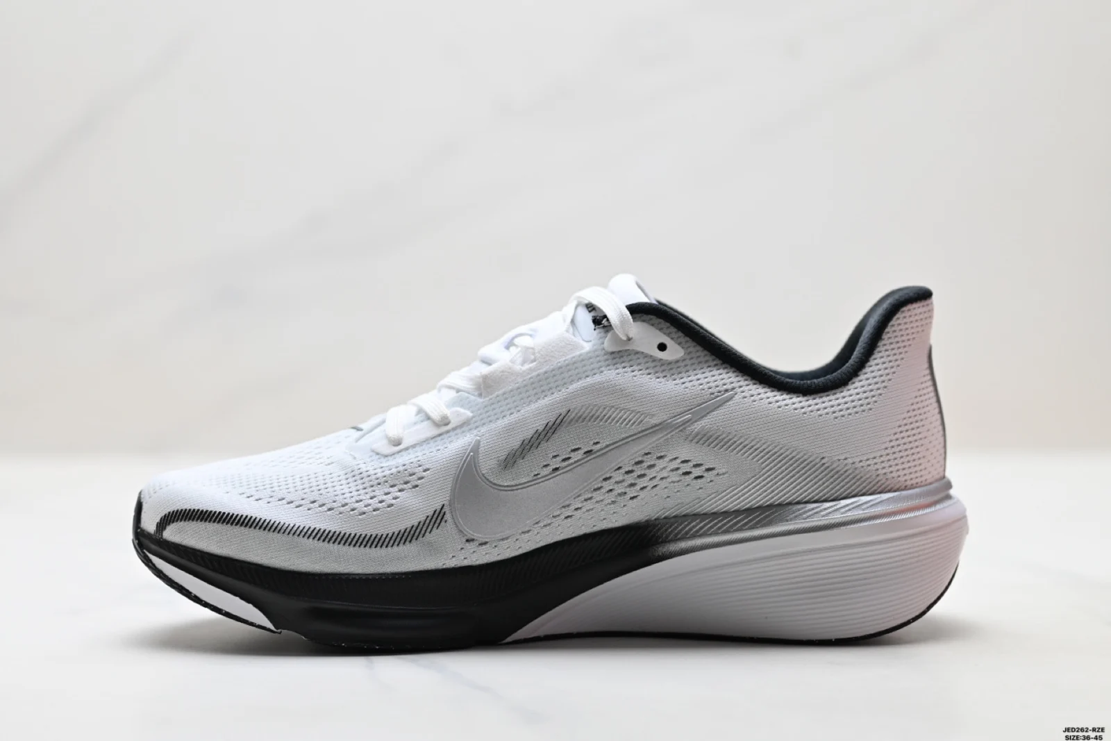 Nike Pegasus 42 Summit White / Photon Dust / Black / Metallic Silver · II7210-100