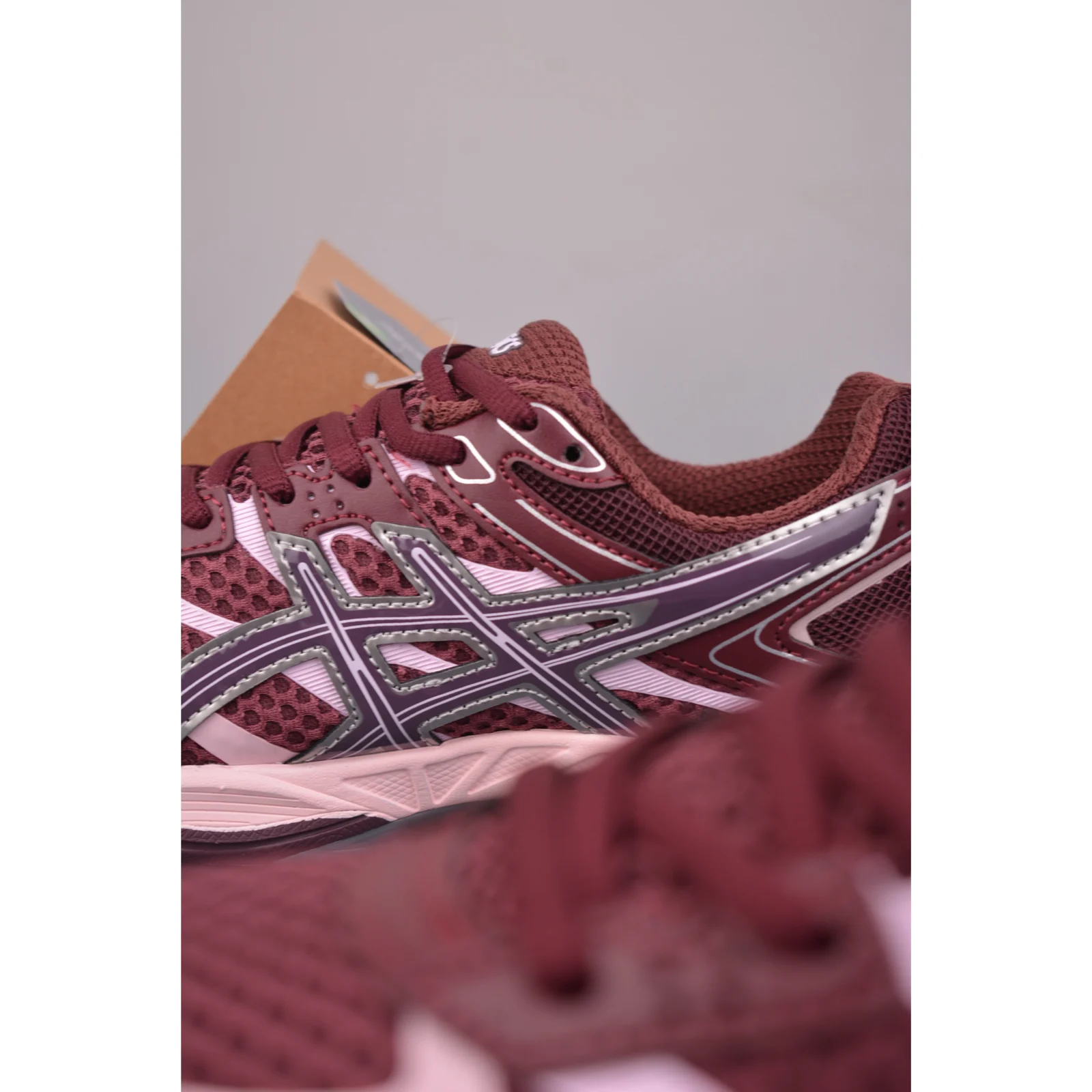ASICS GEL-CUMULUS 16 Burgundy / Pink · 1203A733-600