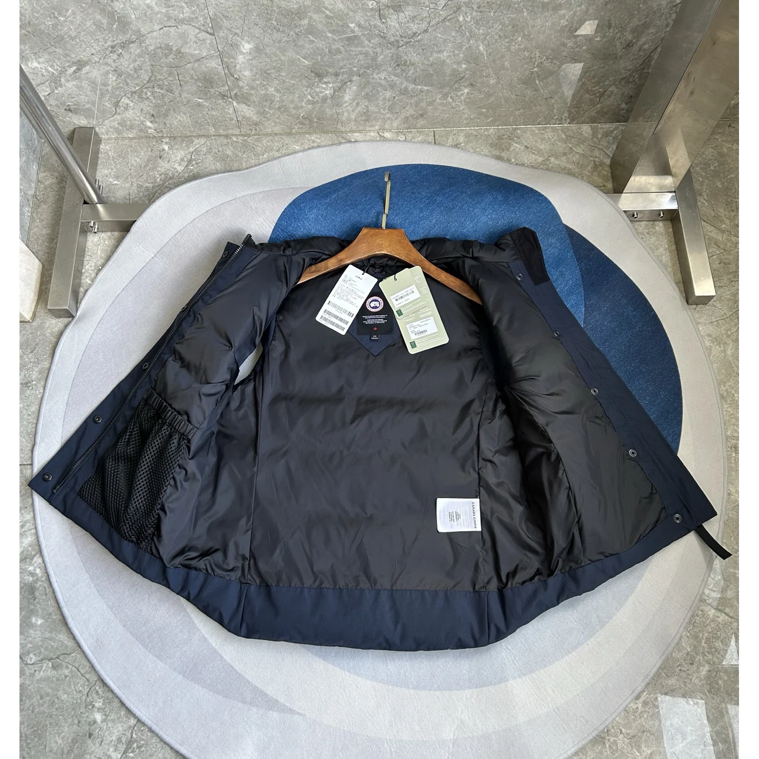 Canada Goose Women's Freestyle Vest Atlantic Navy / Classic Disc · 2836L-63