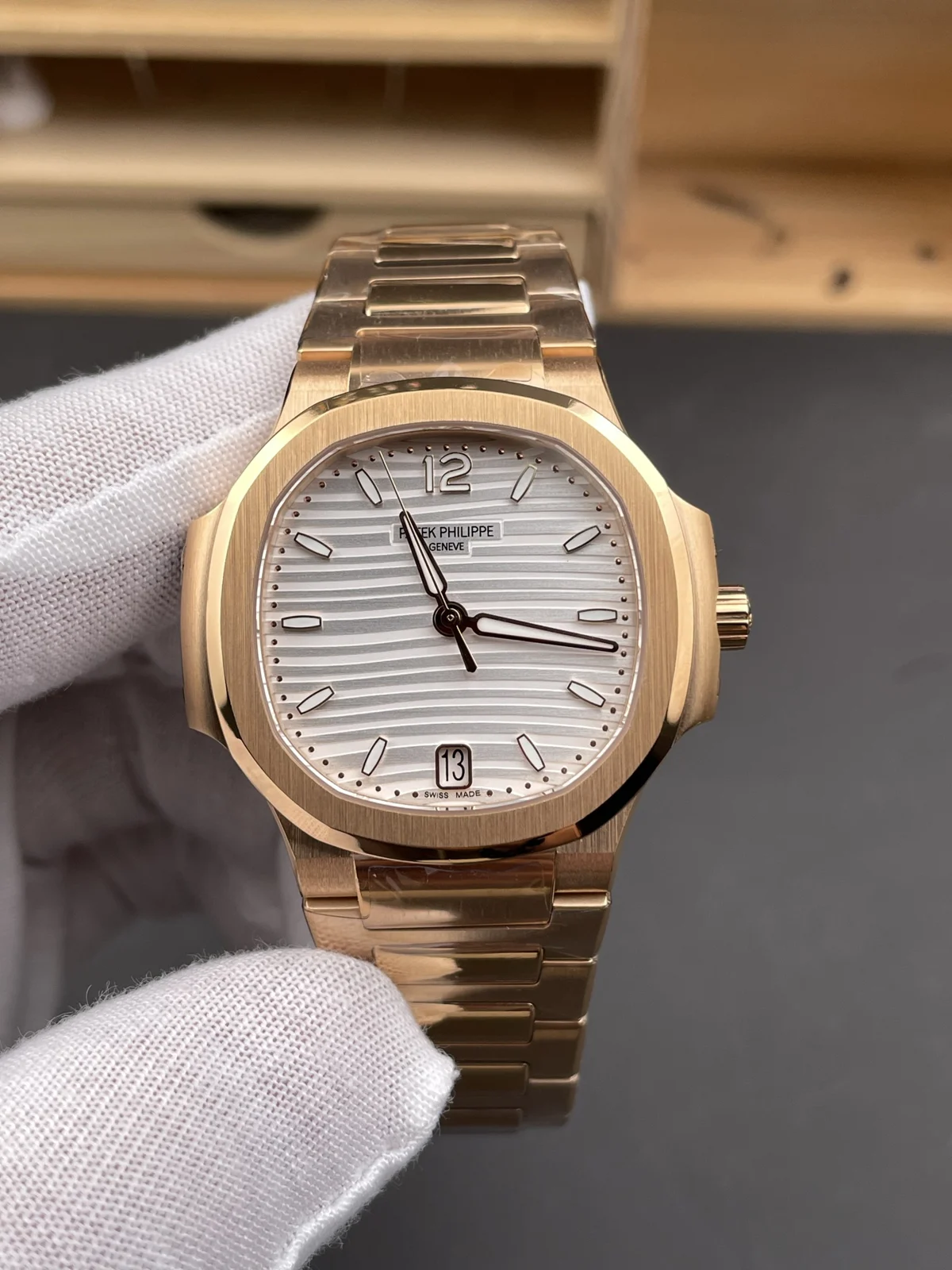 Patek Philippe Nautilus 7118/1R-001 Silvery Dial Watch — image 3
