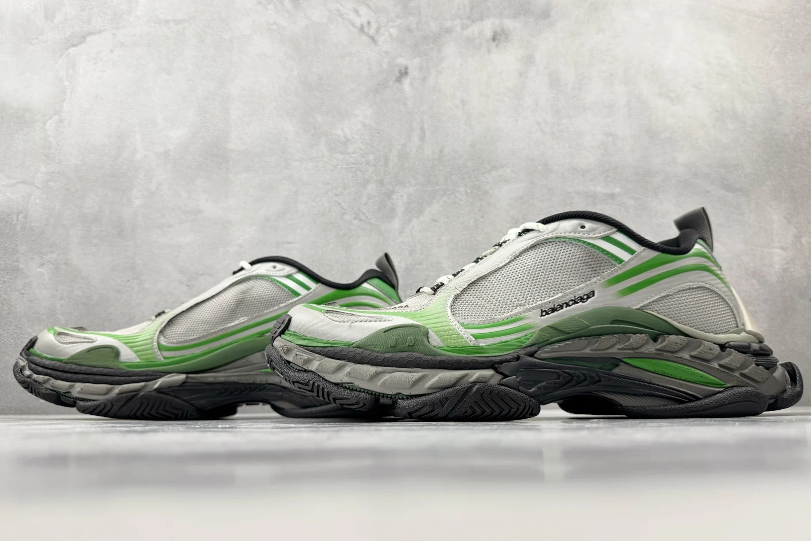 Balenciaga Triple S.2 Grey / Green · 865849WTRS21133