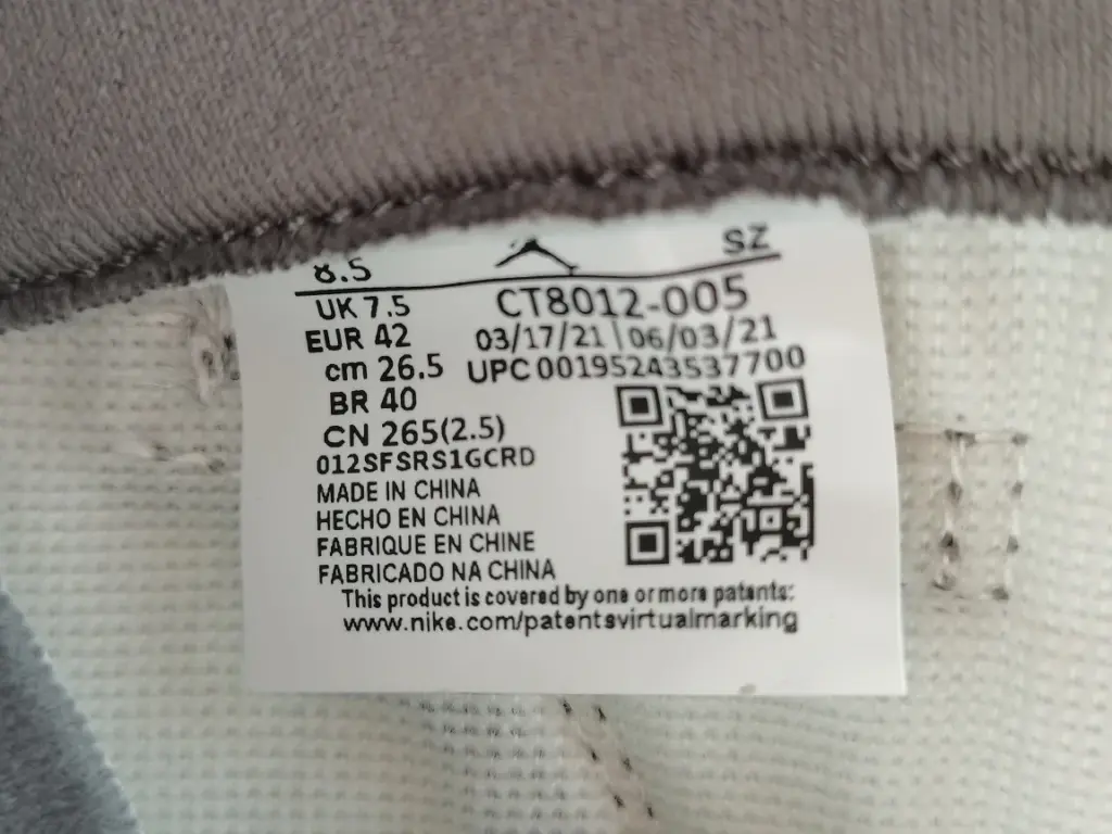 Air Jordan 11 Cool Grey