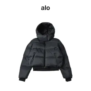 Alo Foxy Puffer Jacket Black · W4664R